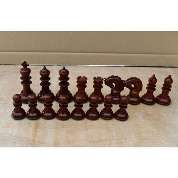 Manchester Redwood chess pieces  85 mm